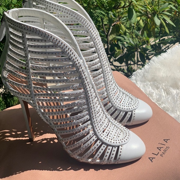 Alaia White Leather Studded Booties - Picture 2 of 13